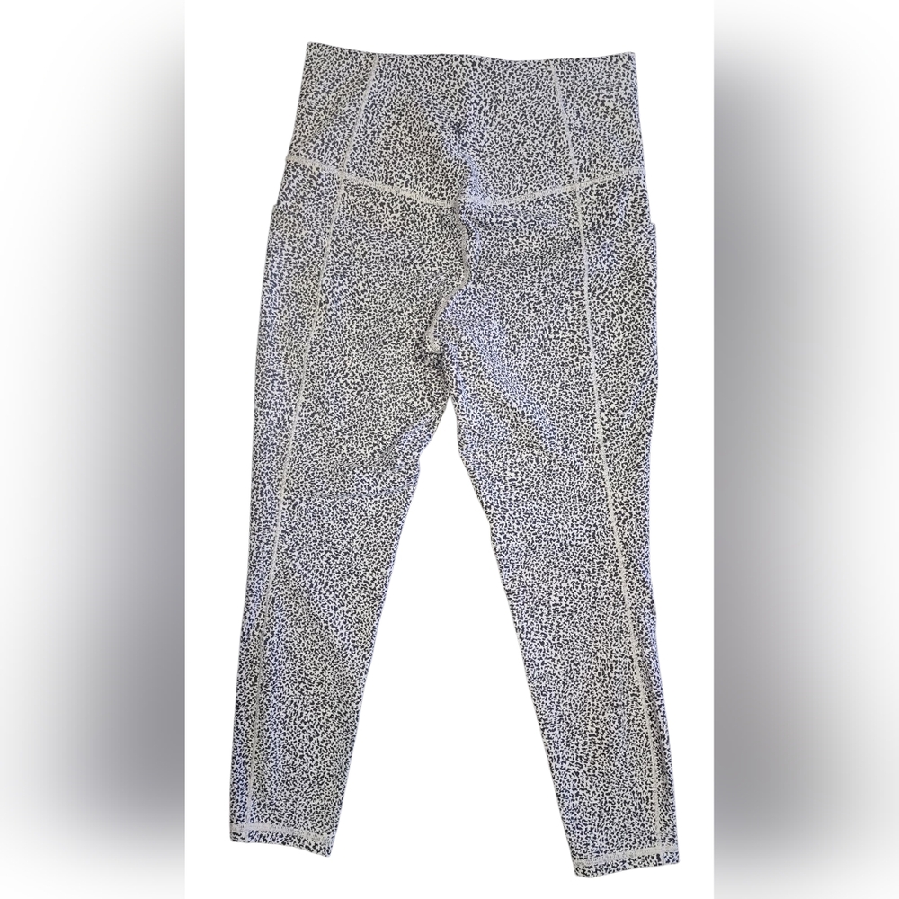 Athleta Salutation Stash II Textured Tight, #631936-00, Womens Small - Picture 2 of 6
